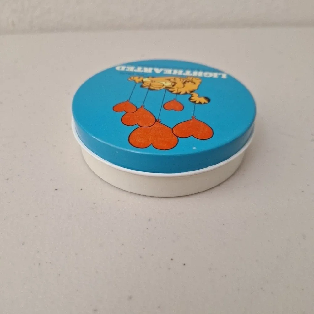 Vintage 1978 Garfield The Cat Valentines Metal Tin Trinket Box 'Lighthearted' US